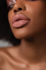 CHERI UP MARBLE LIPS LIPSTICK No02 LOREN - Image 2